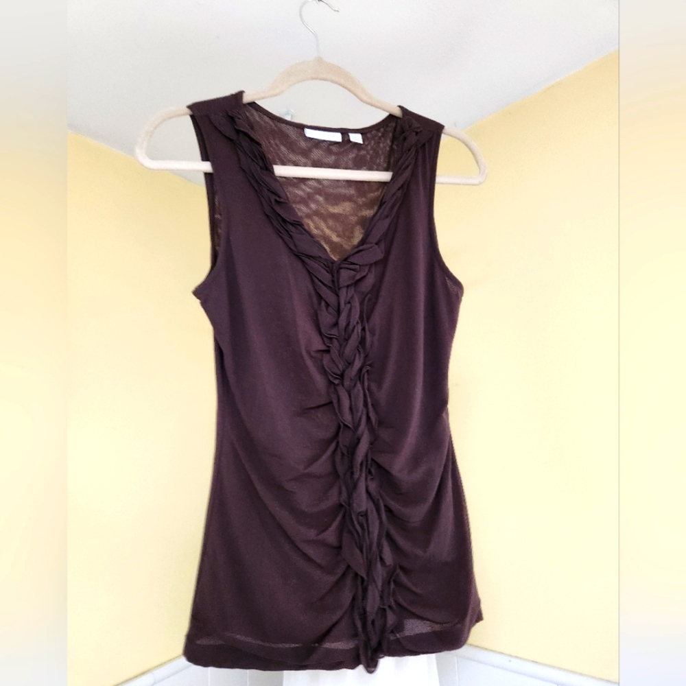 NWOT New York & Company brown nylon sleeveless top With Center Ruffle